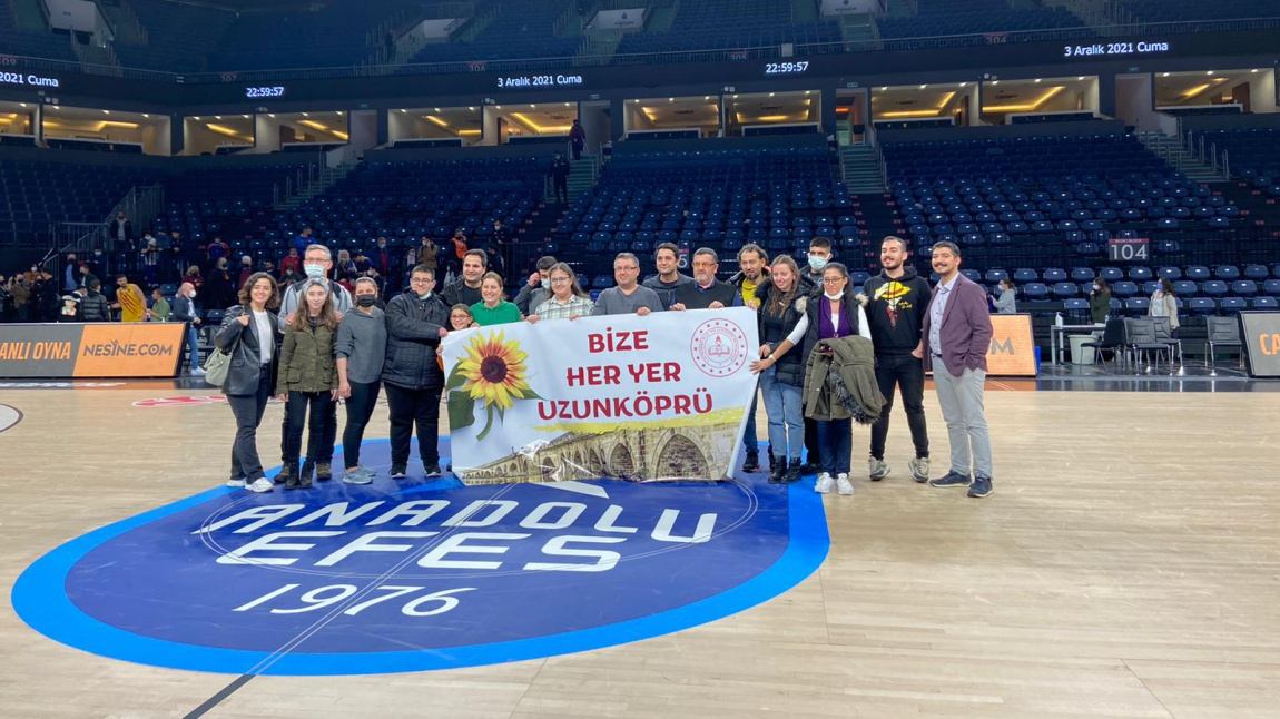 Anadolu Efes Basketbol Kulübüne davetlerinden dolayı teşekkür ederiz.